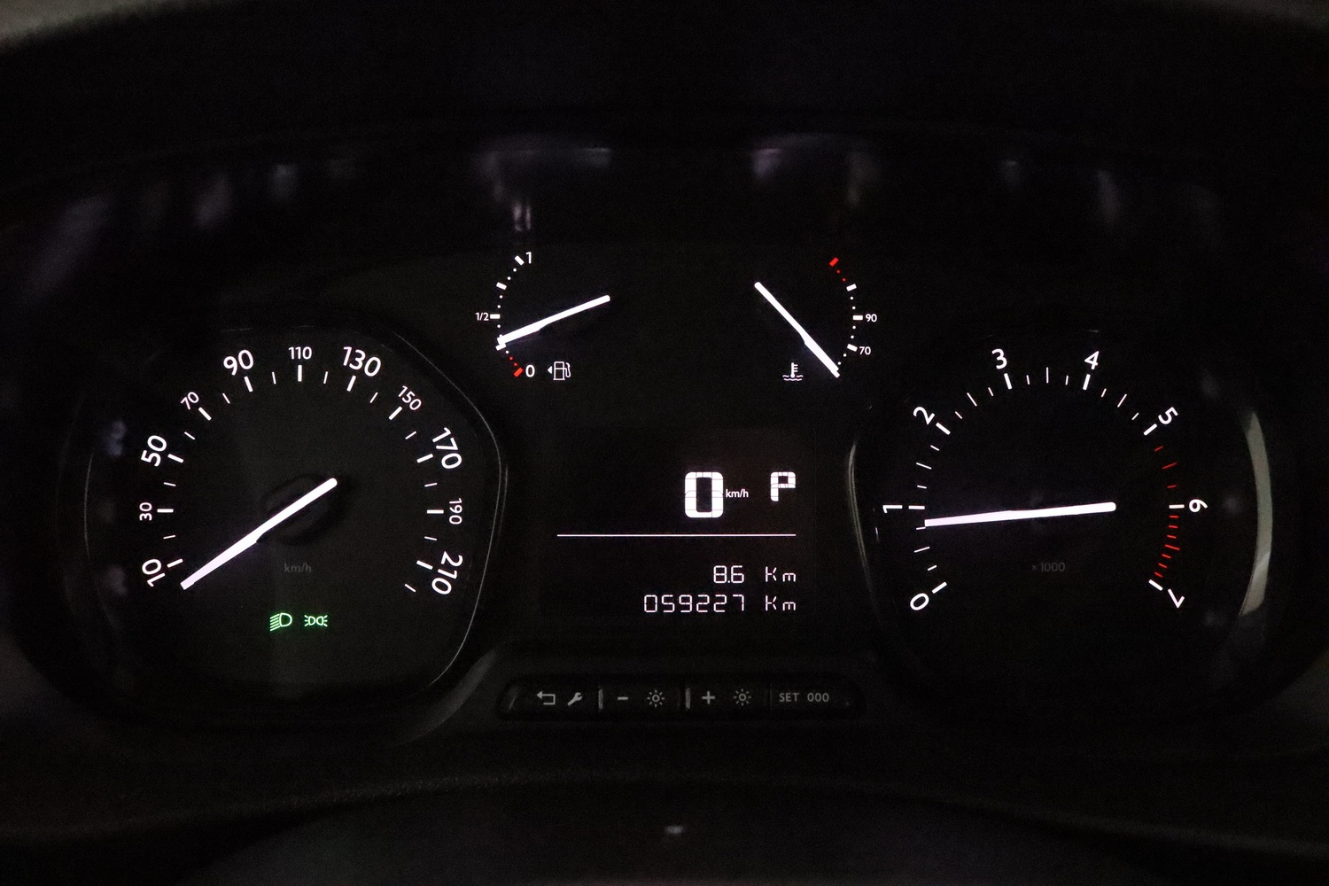 Opel Vivaro vaihtoauto