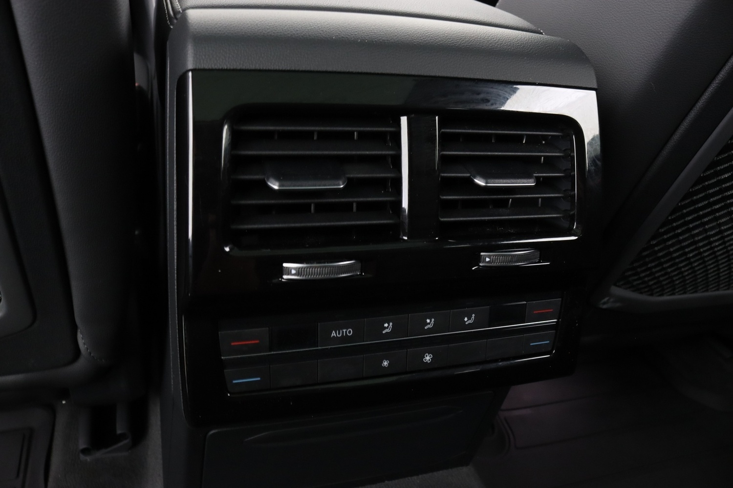 Volkswagen Touareg vaihtoauto