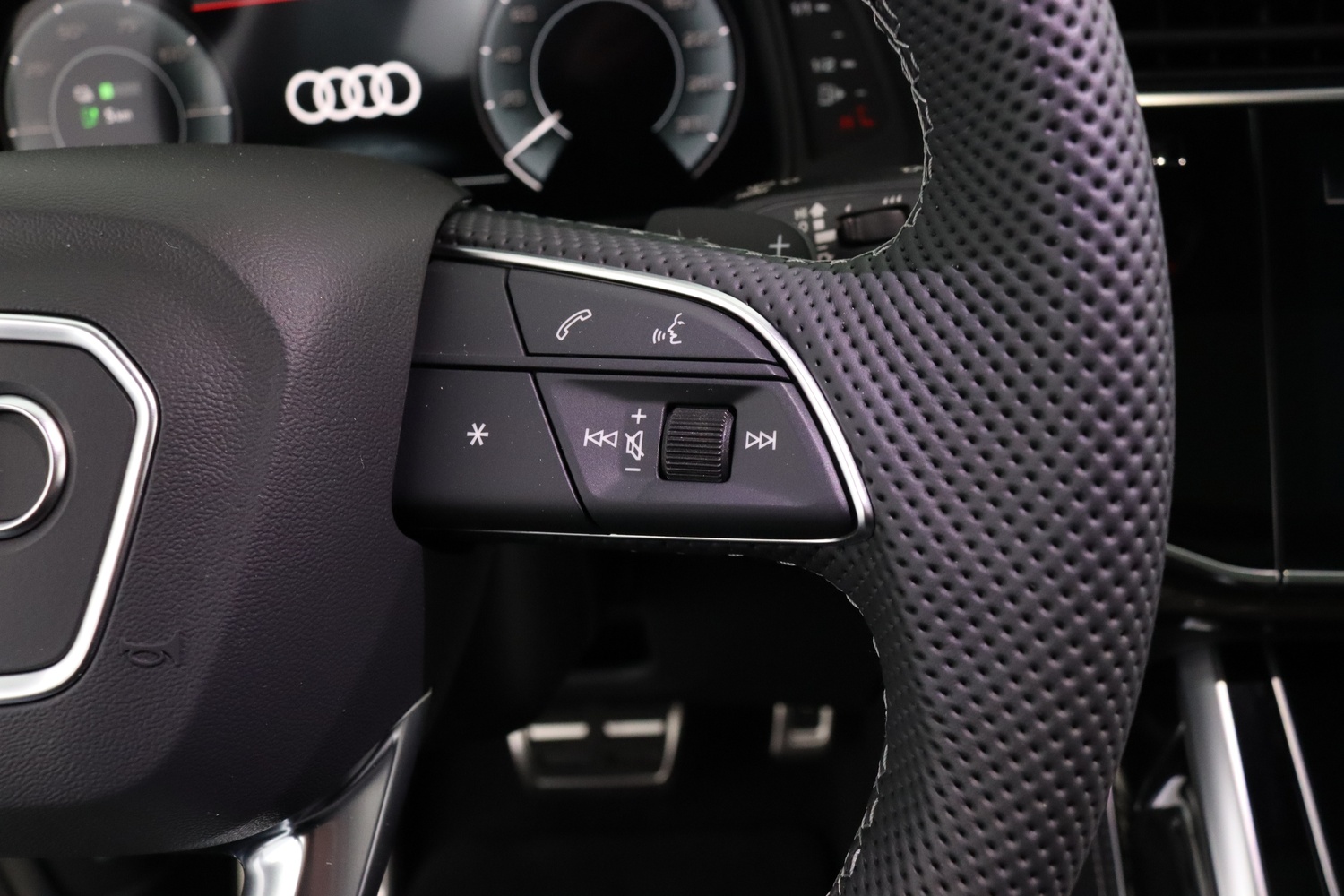 Audi Q8 vaihtoauto