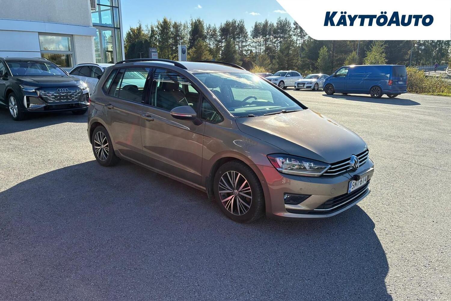 Volkswagen Golf Sportsvan vaihtoauto