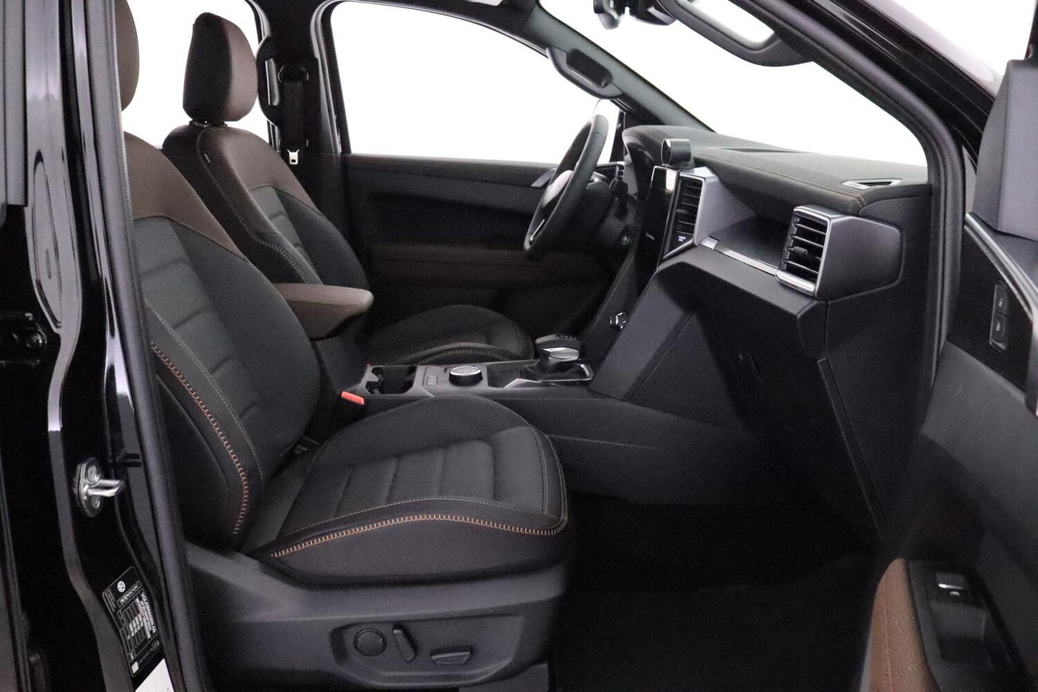 Volkswagen Amarok vaihtoauto