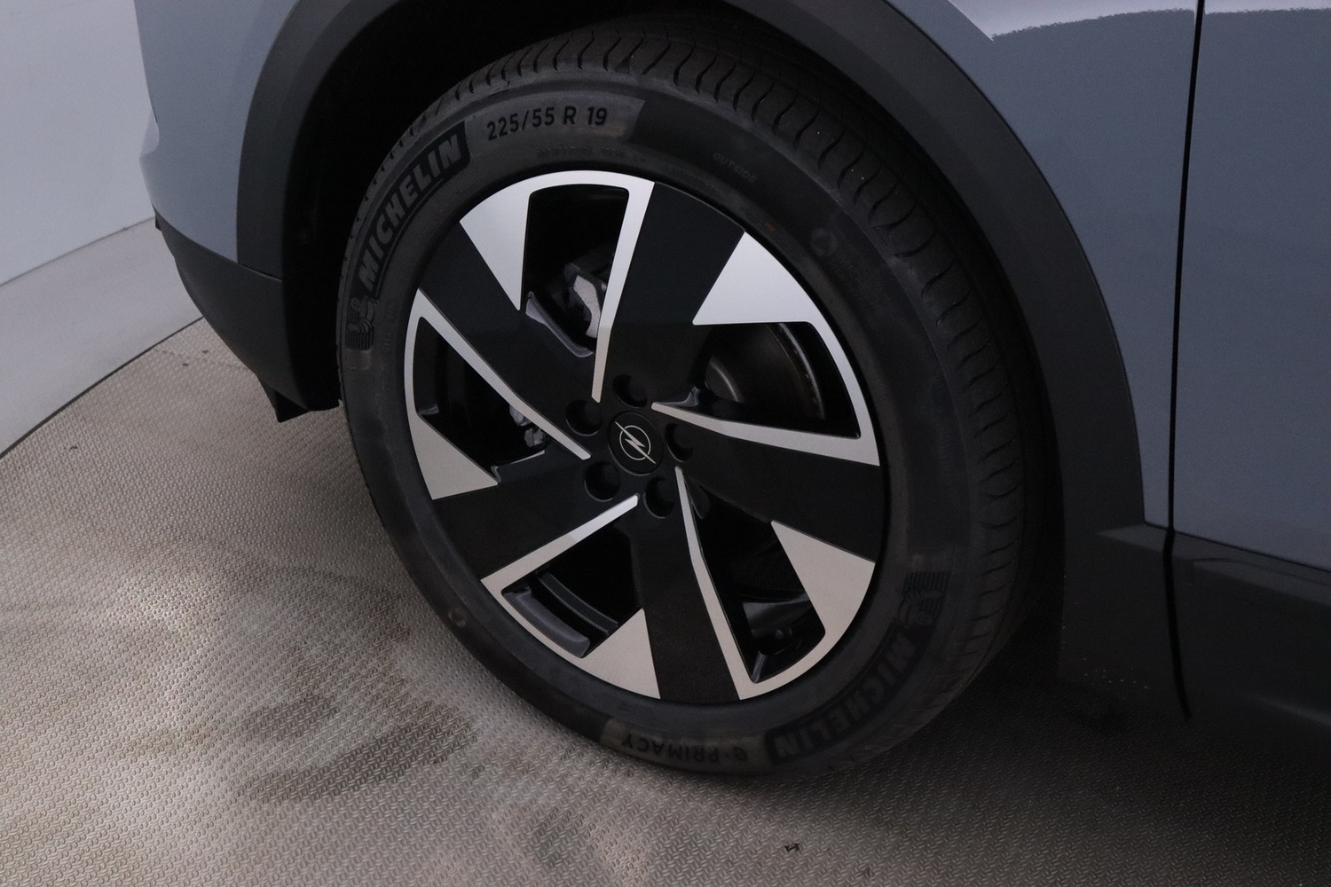 Opel Grandland vaihtoauto