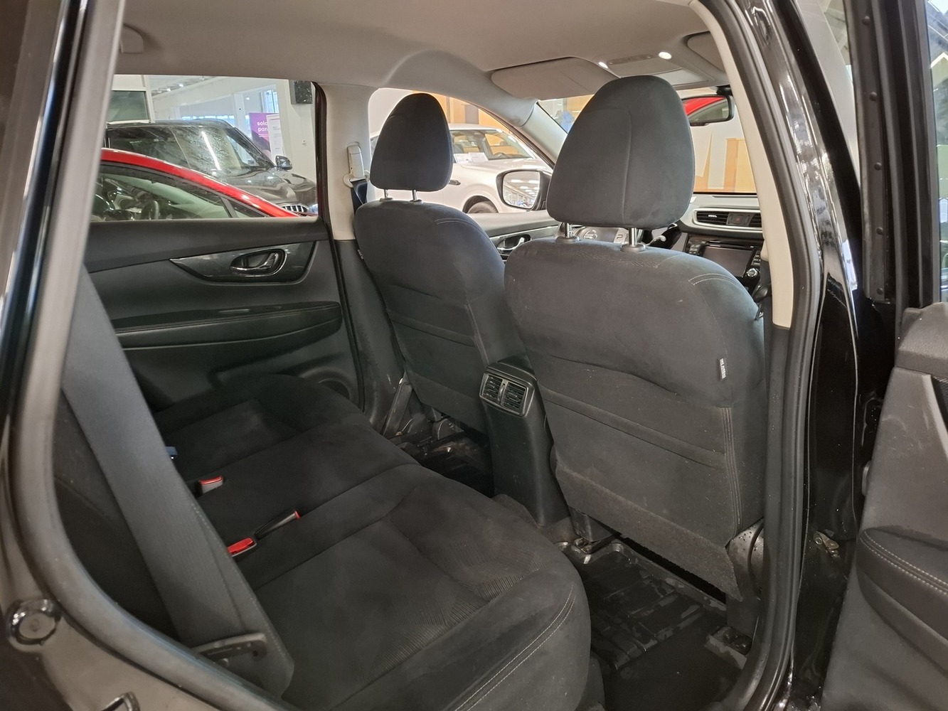 Nissan X-Trail vaihtoauto