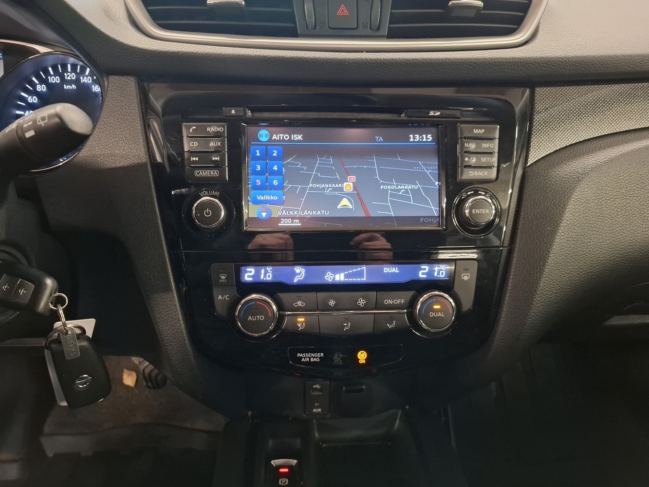 Nissan X-Trail vaihtoauto