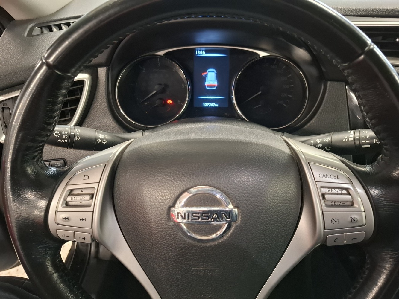 Nissan X-Trail vaihtoauto