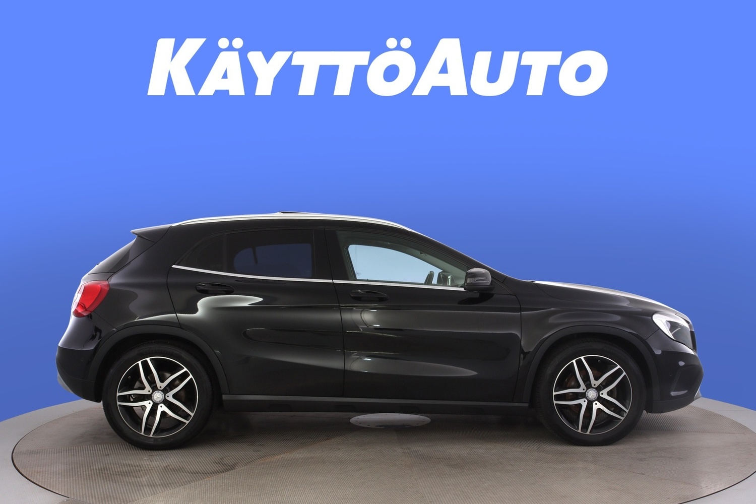 Mercedes-Benz GLA vaihtoauto