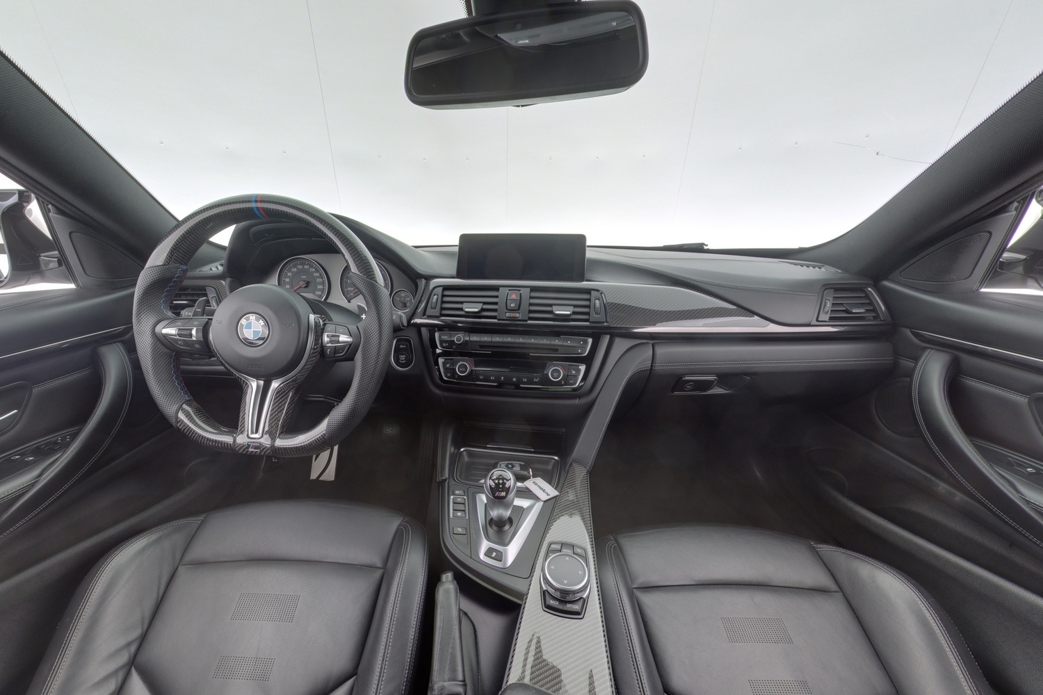 BMW M4 vaihtoauto