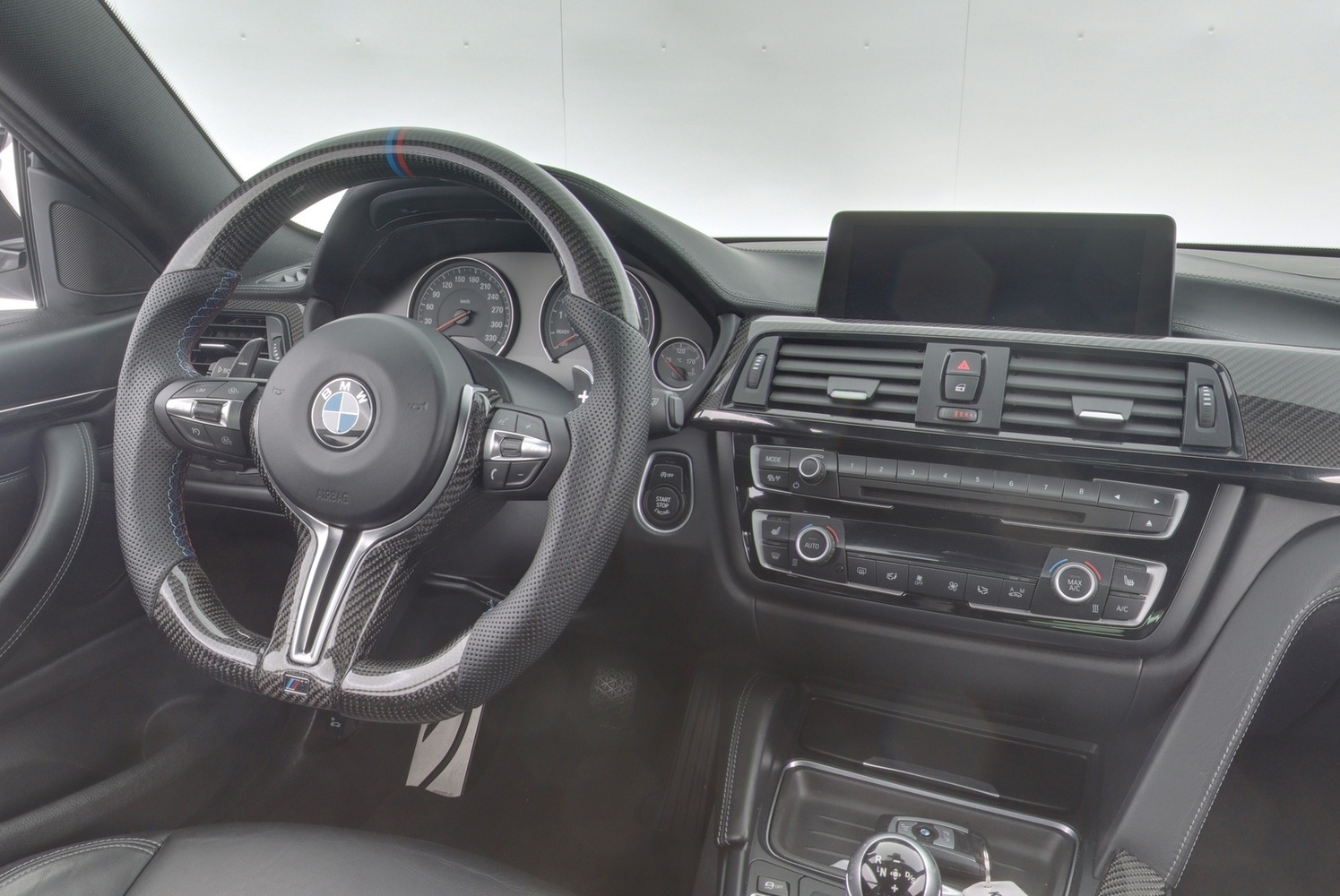 BMW M4 vaihtoauto