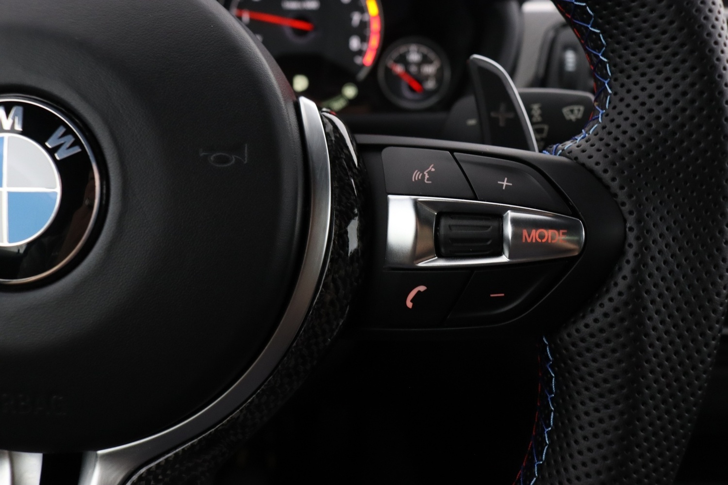 BMW M4 vaihtoauto