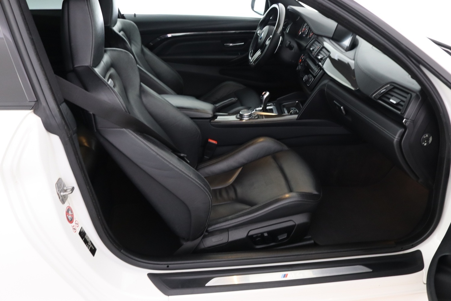 BMW M4 vaihtoauto