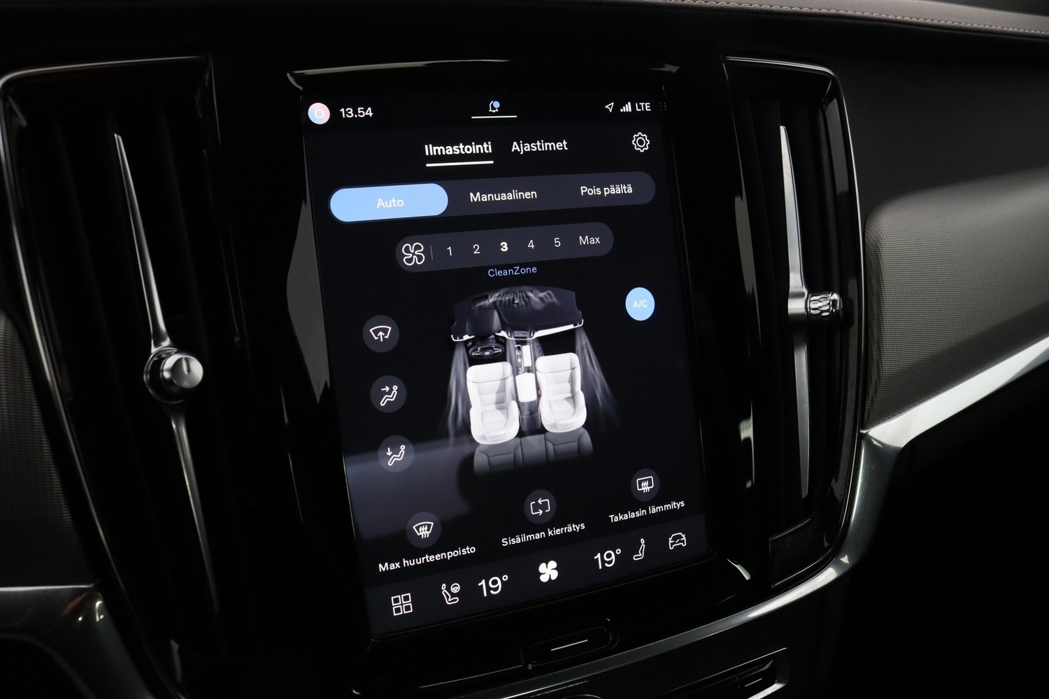 Volvo S90 vaihtoauto