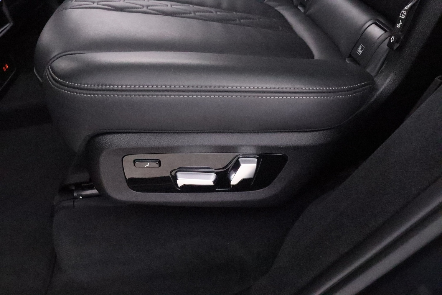 BMW X7 vaihtoauto