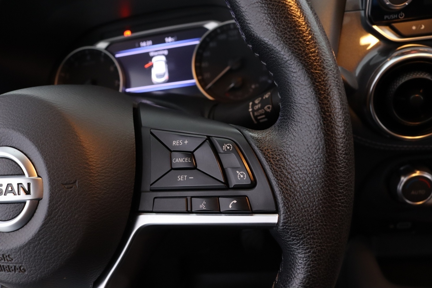 Nissan Juke vaihtoauto