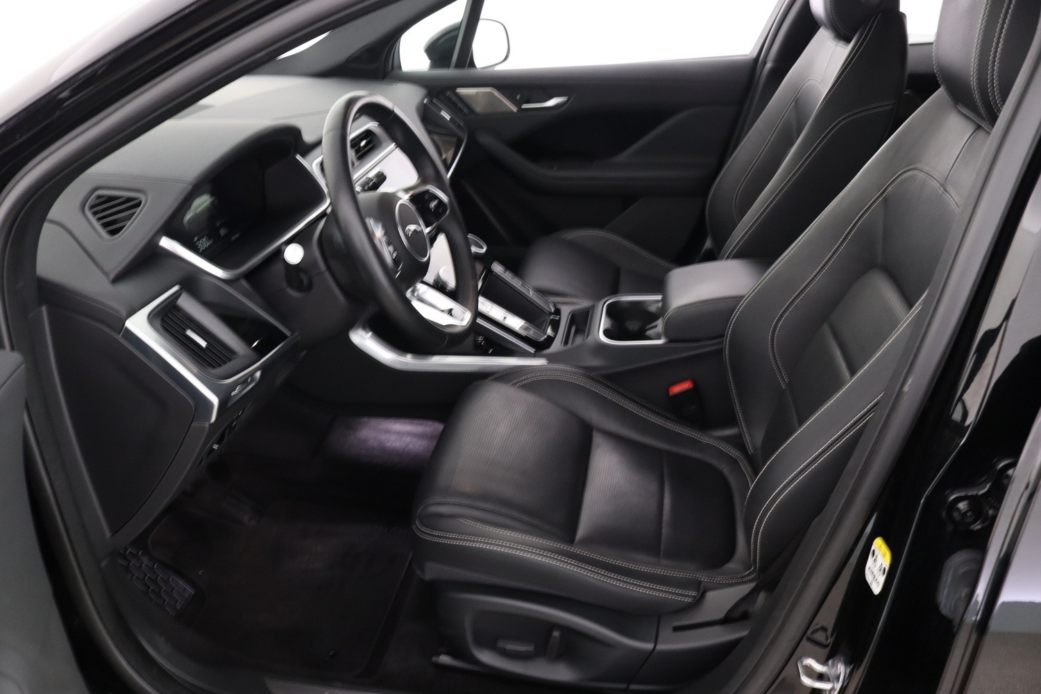 Jaguar I-PACE vaihtoauto