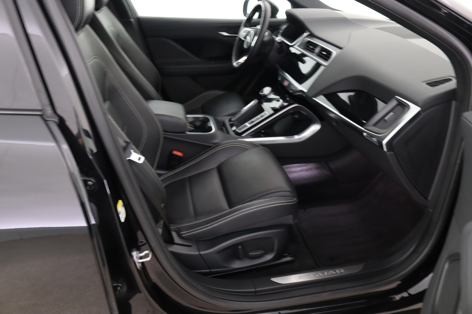 Jaguar I-PACE vaihtoauto