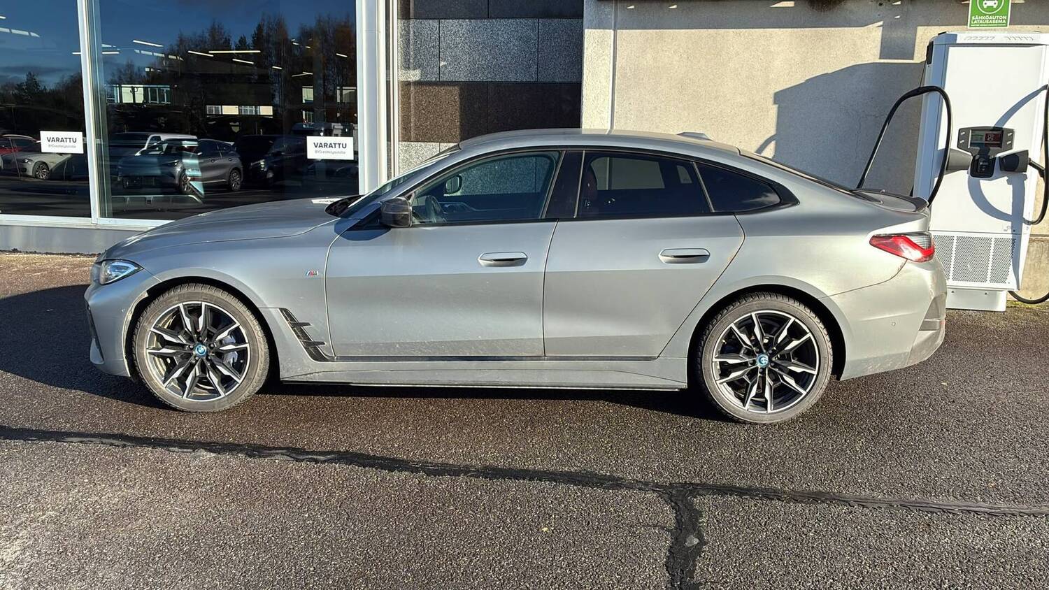 BMW i4 vaihtoauto
