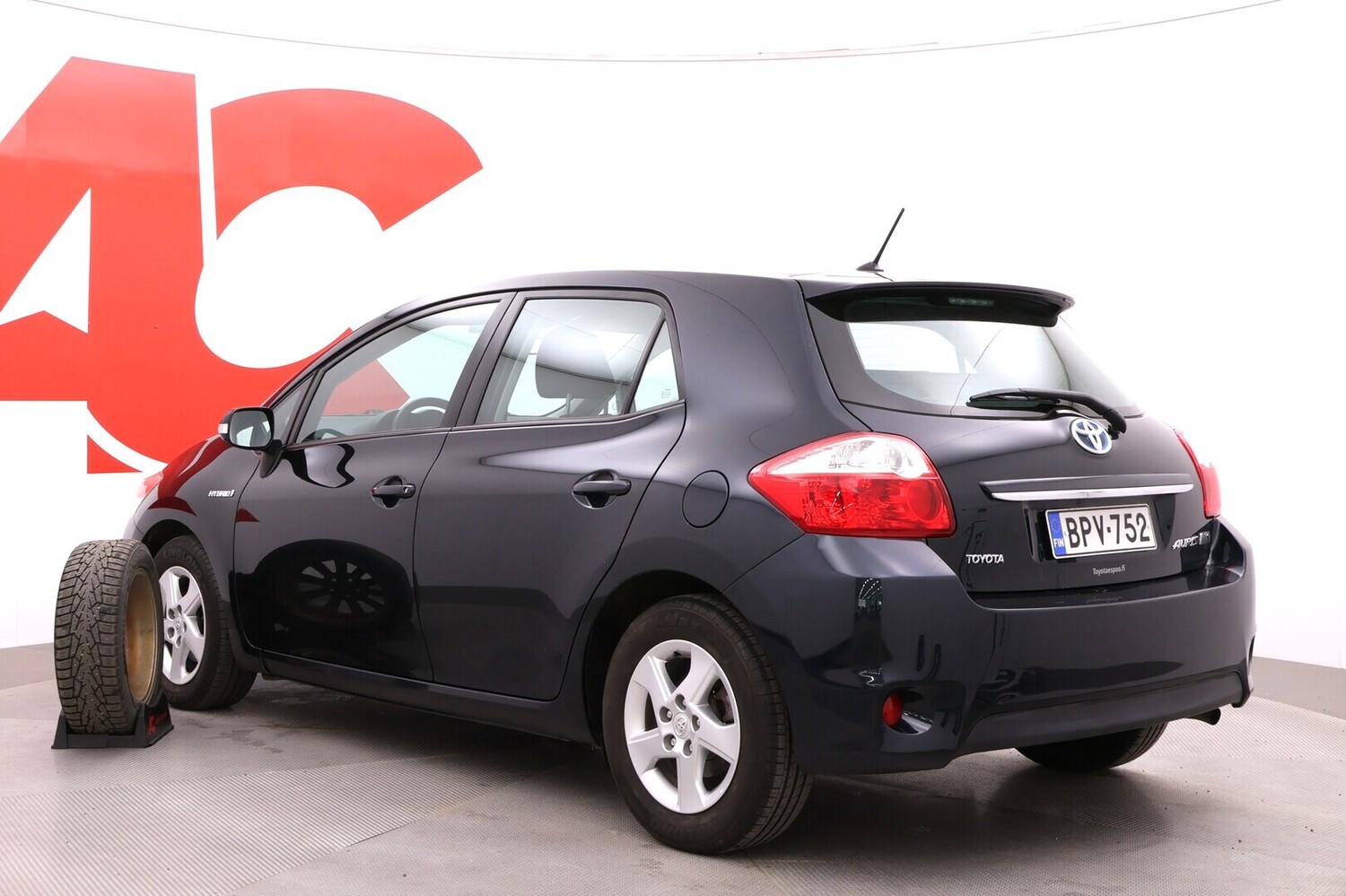 Toyota Auris vaihtoauto