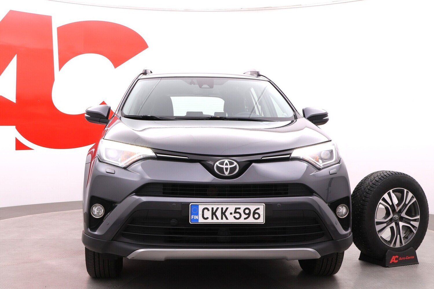 Toyota RAV4 vaihtoauto