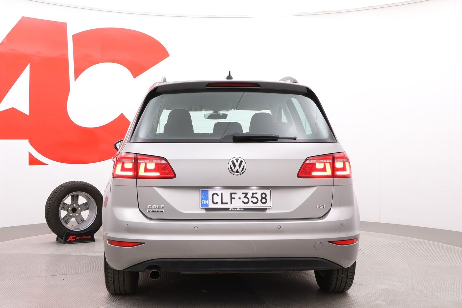 Volkswagen Golf Sportsvan vaihtoauto