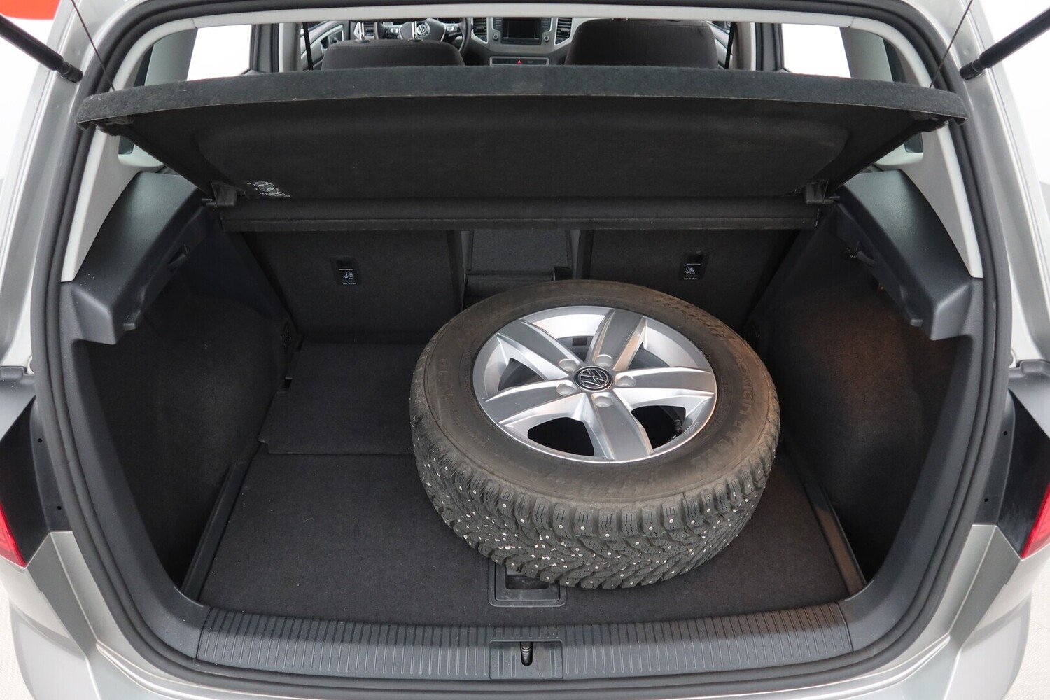 Volkswagen Golf Sportsvan vaihtoauto