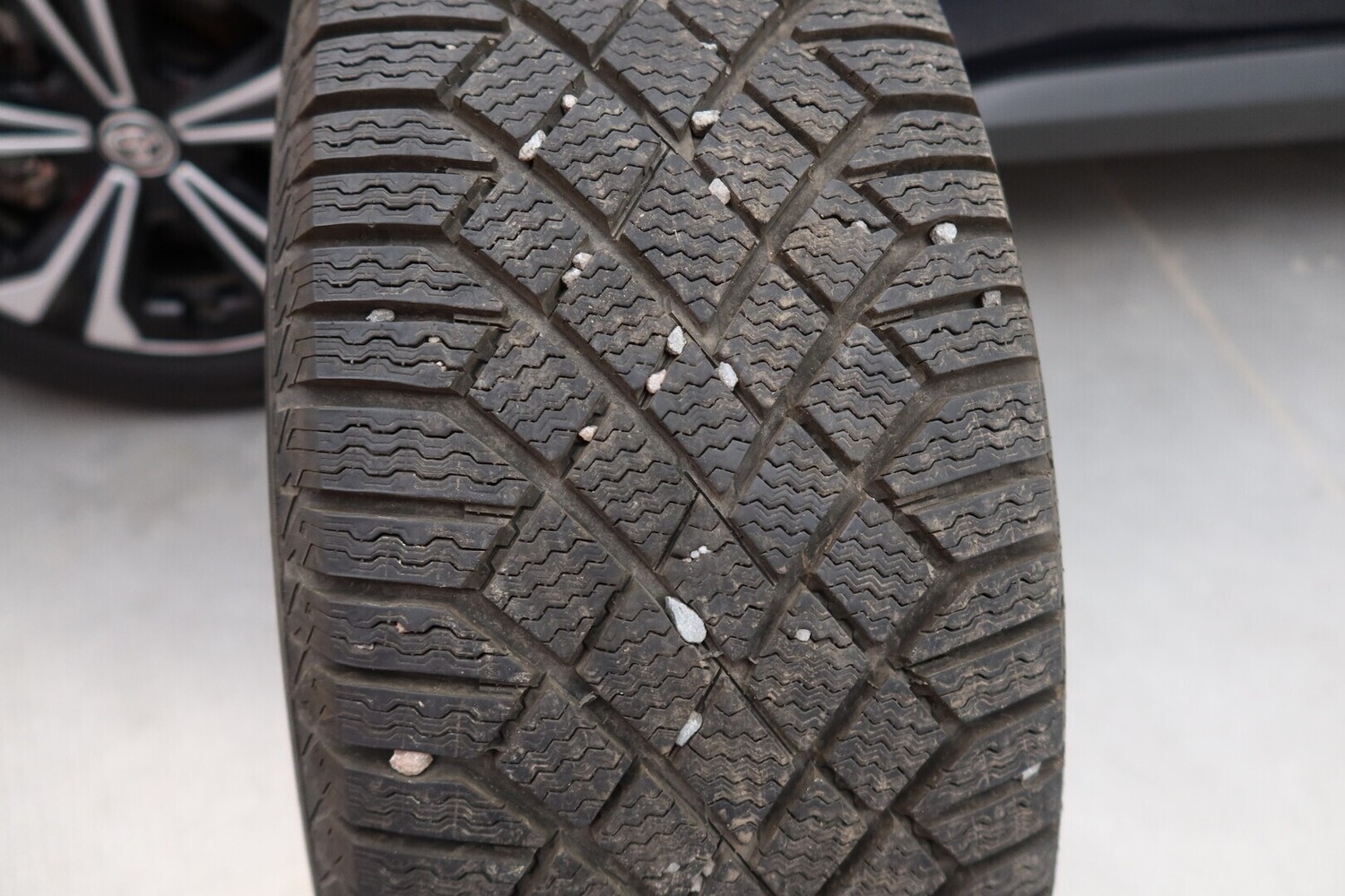 Toyota bZ4X vaihtoauto