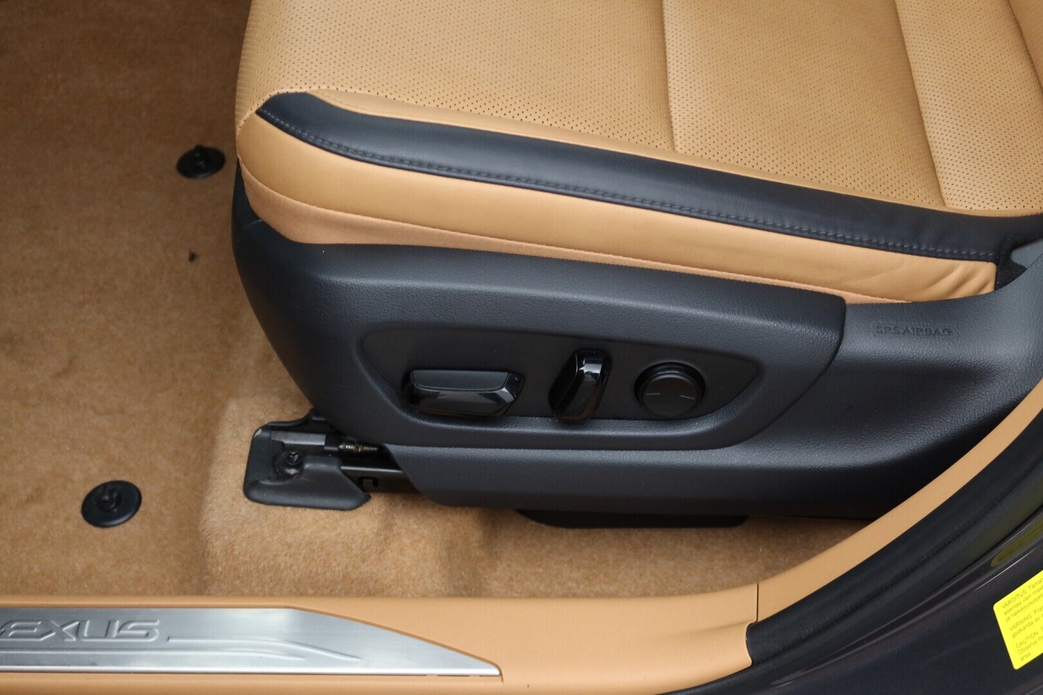 Lexus RZ vaihtoauto