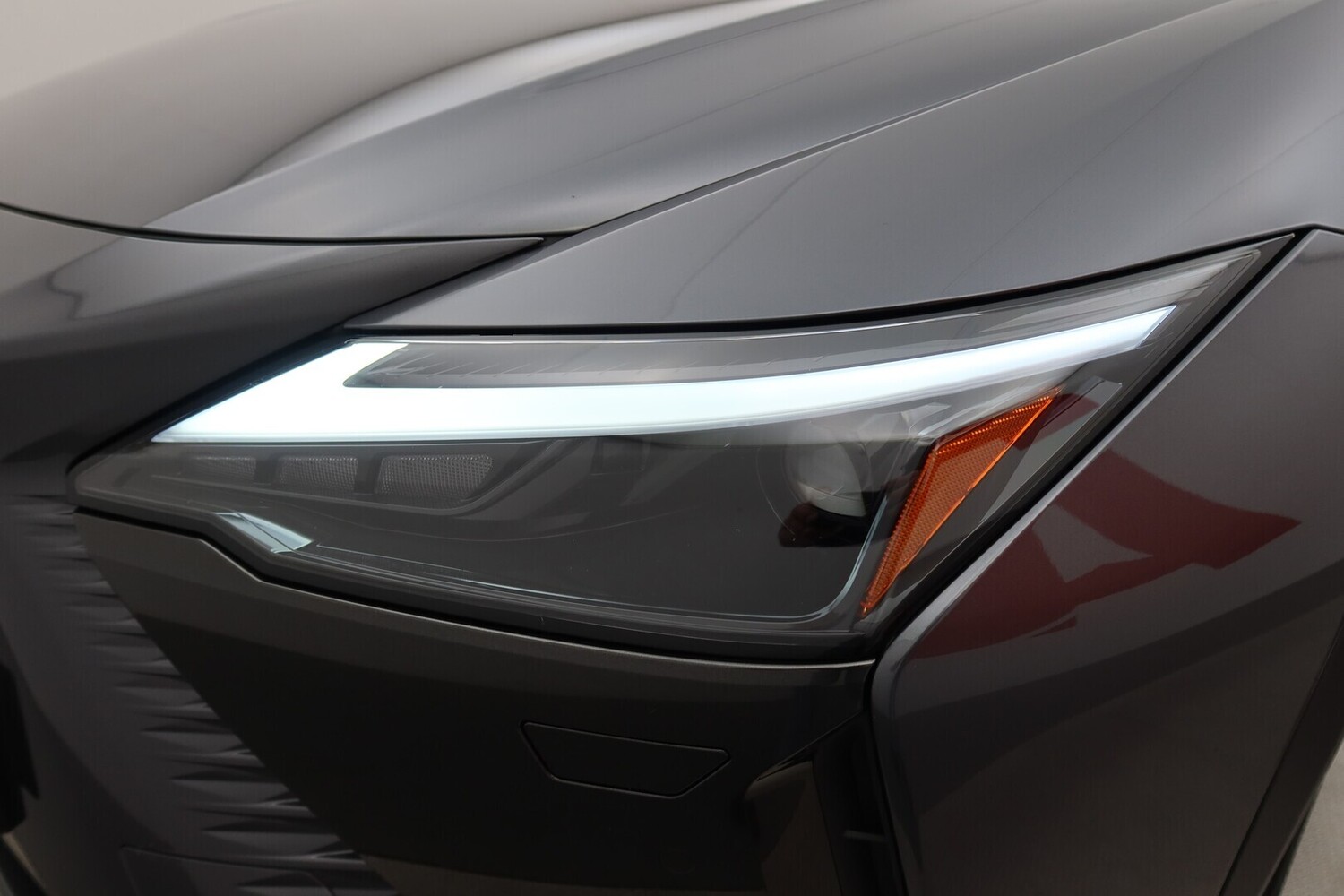 Lexus RZ vaihtoauto