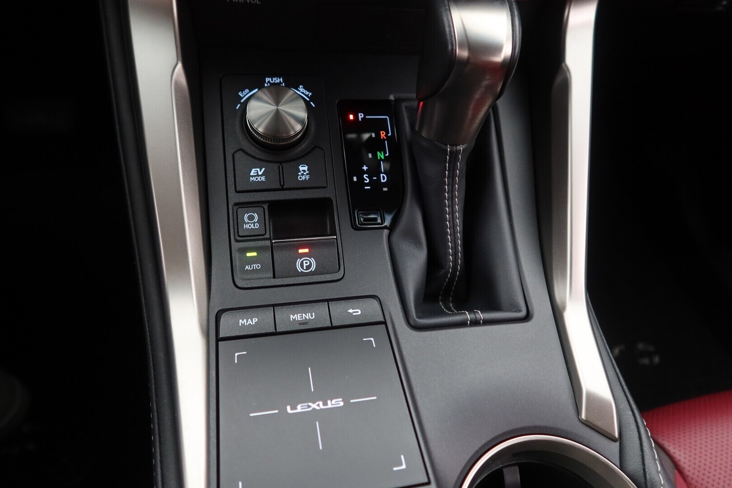 Lexus NX vaihtoauto