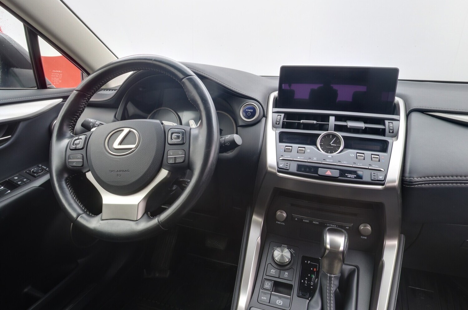 Lexus NX vaihtoauto