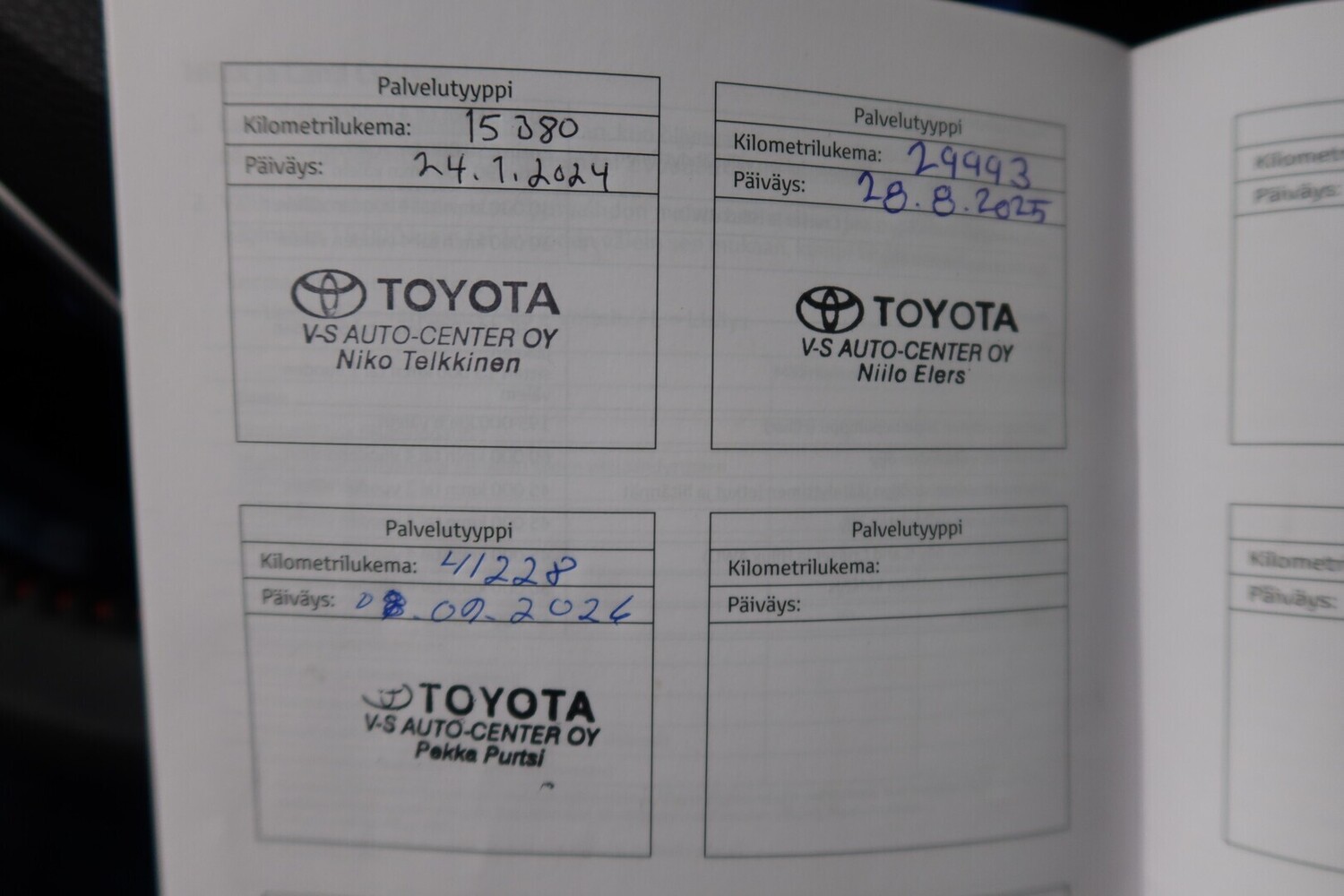 Toyota RAV4 vaihtoauto