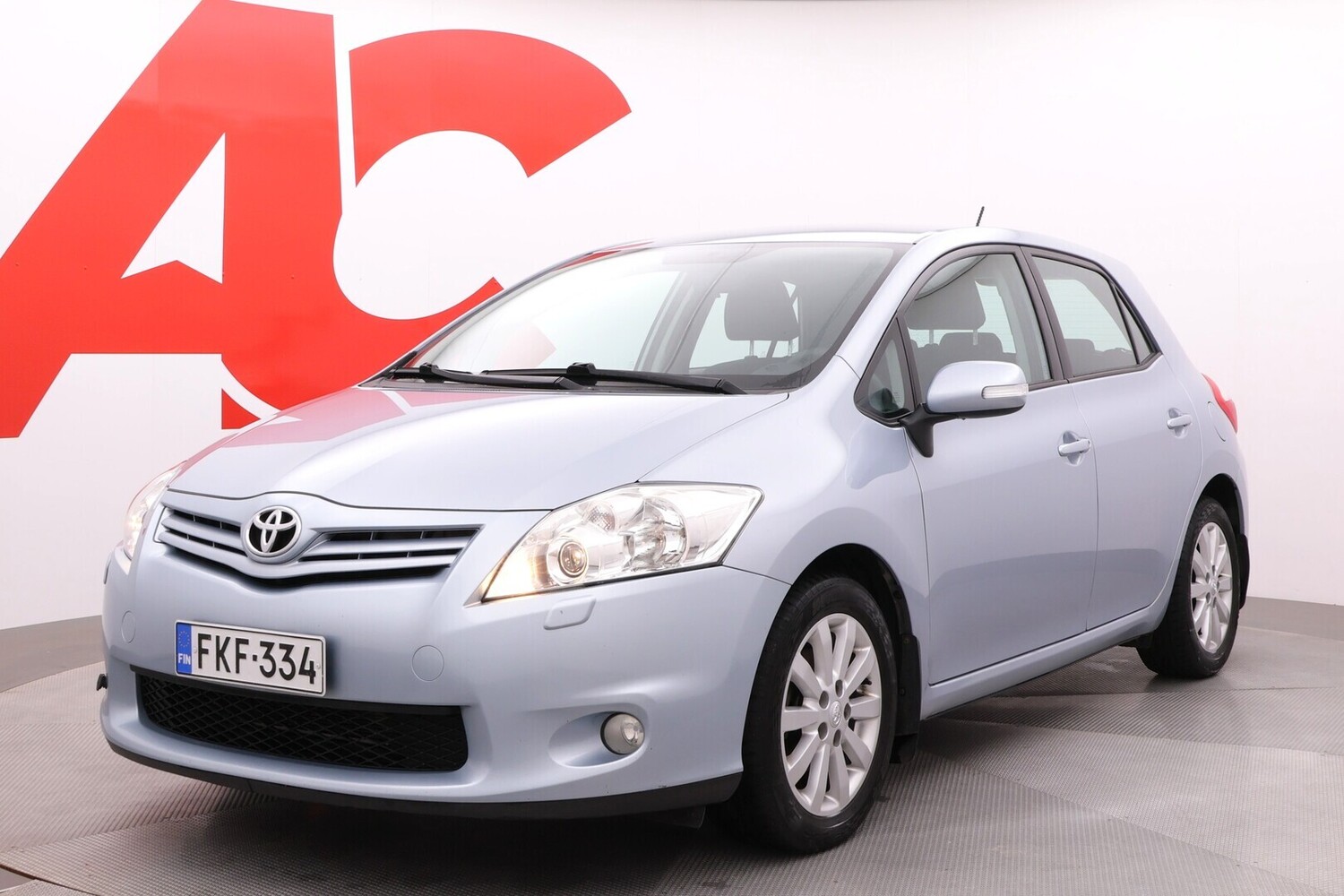 Toyota Auris vaihtoauto