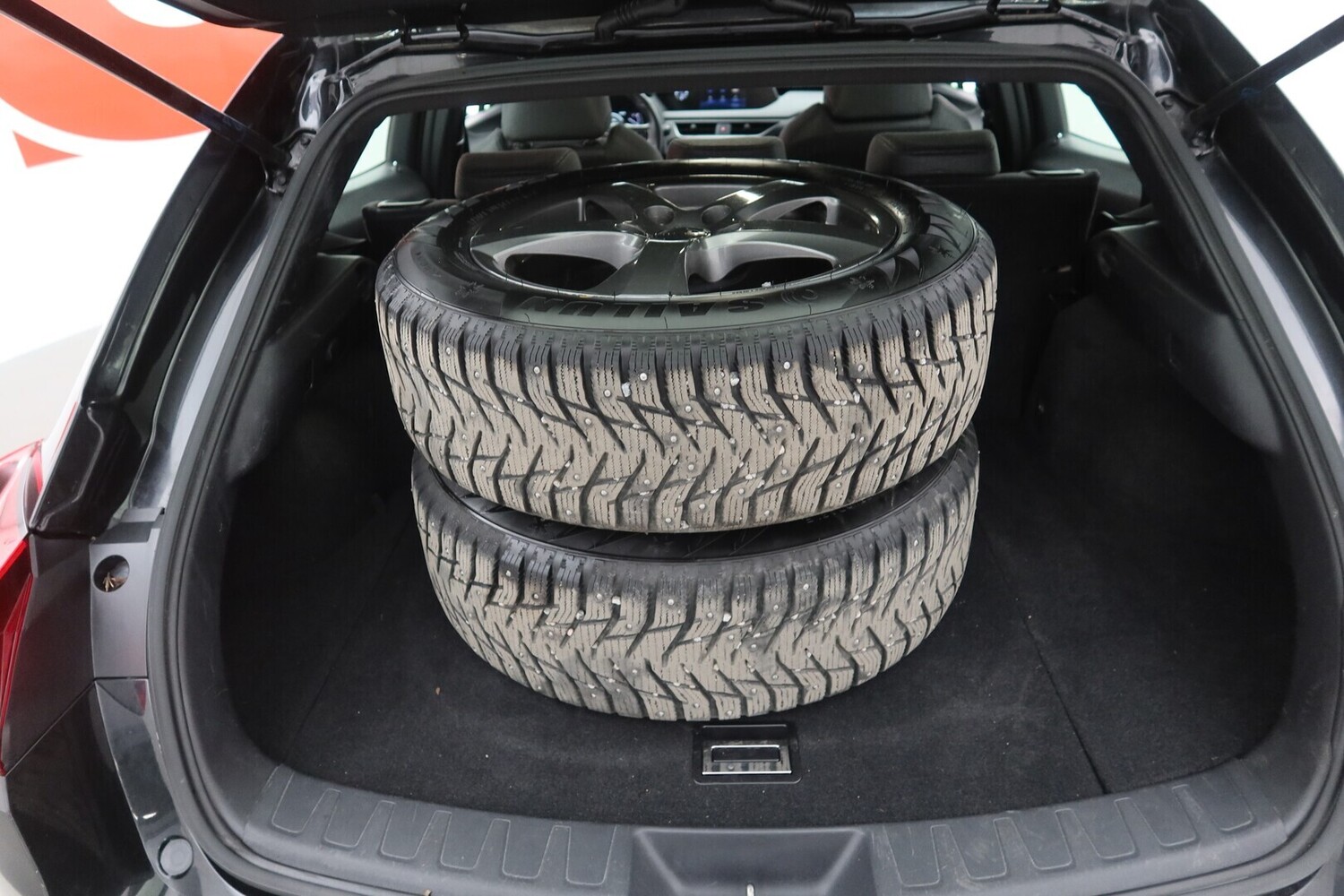 Lexus UX vaihtoauto