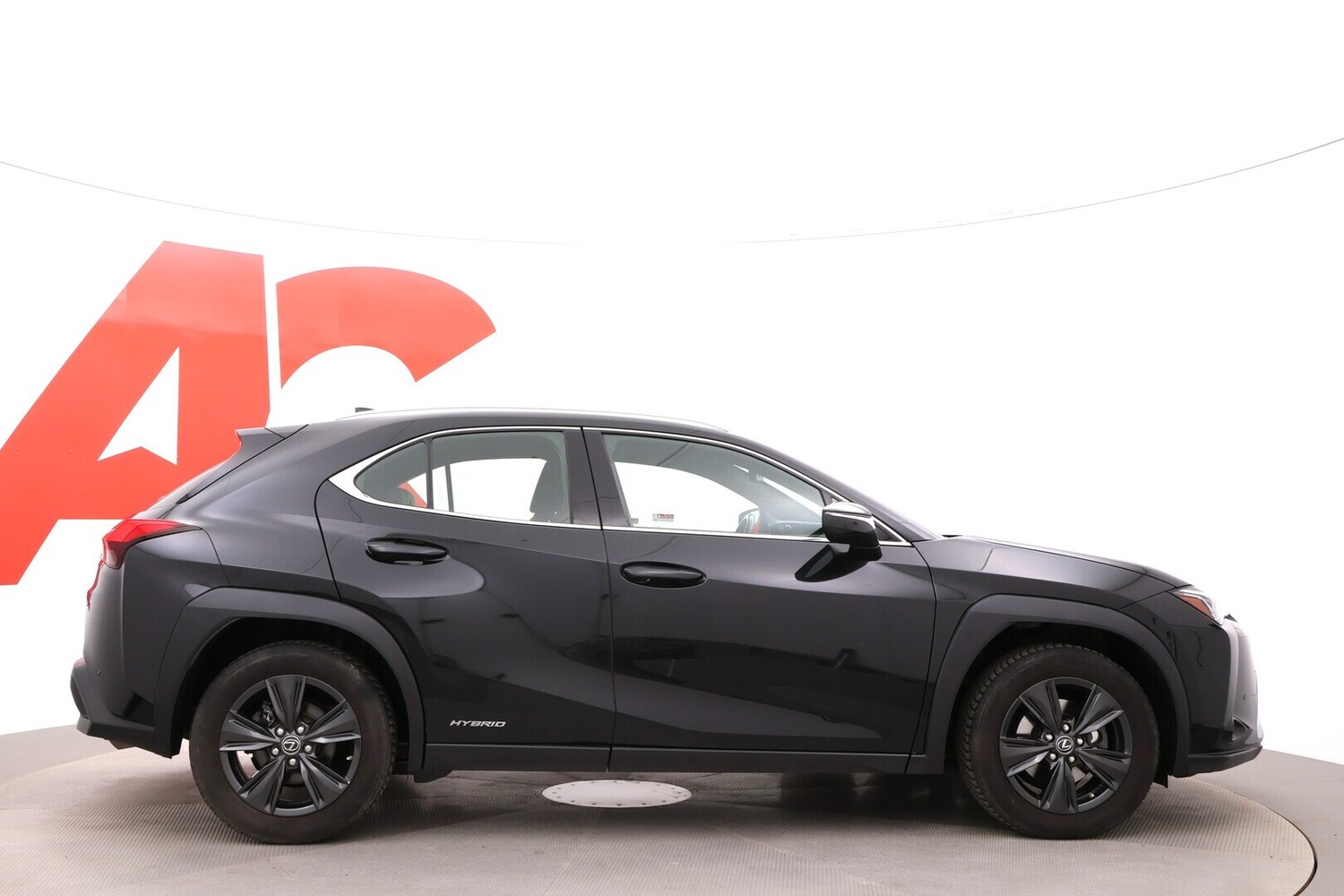Lexus UX vaihtoauto