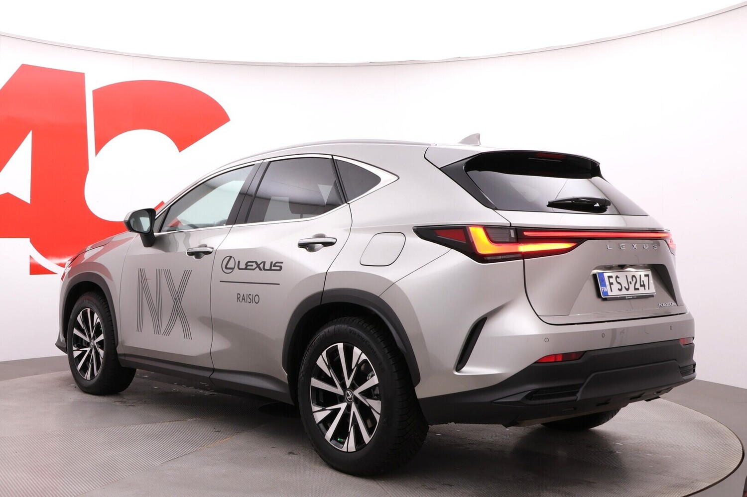 Lexus NX vaihtoauto
