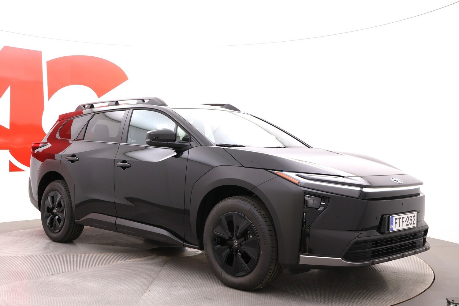 Toyota bZ4X Touring vaihtoauto