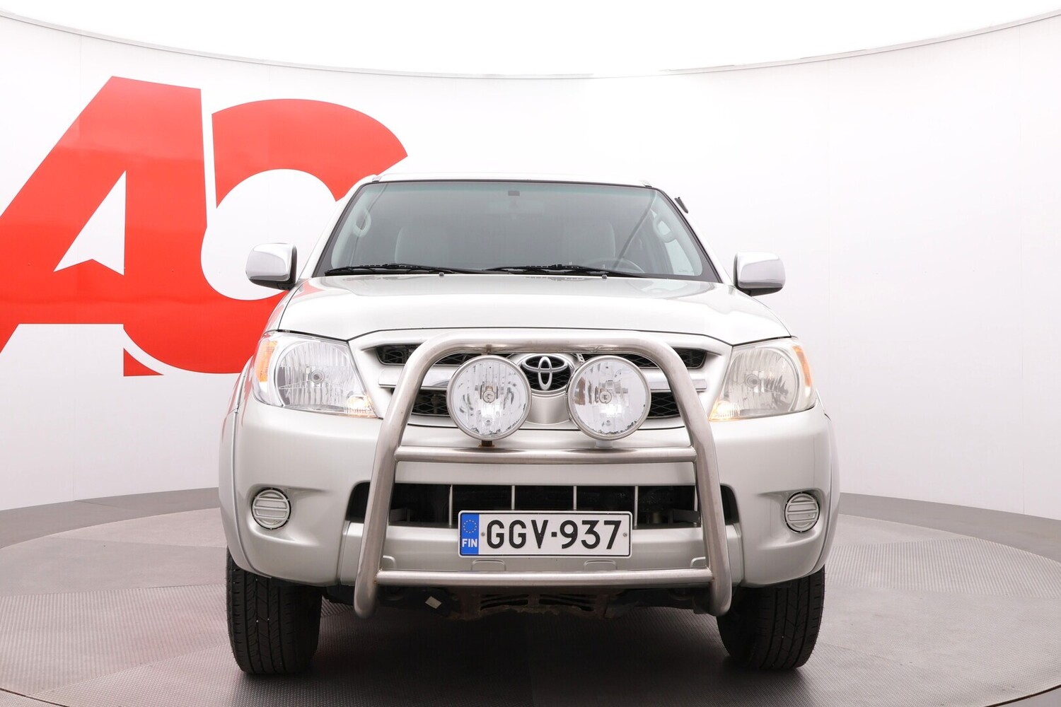 Toyota Hilux vaihtoauto