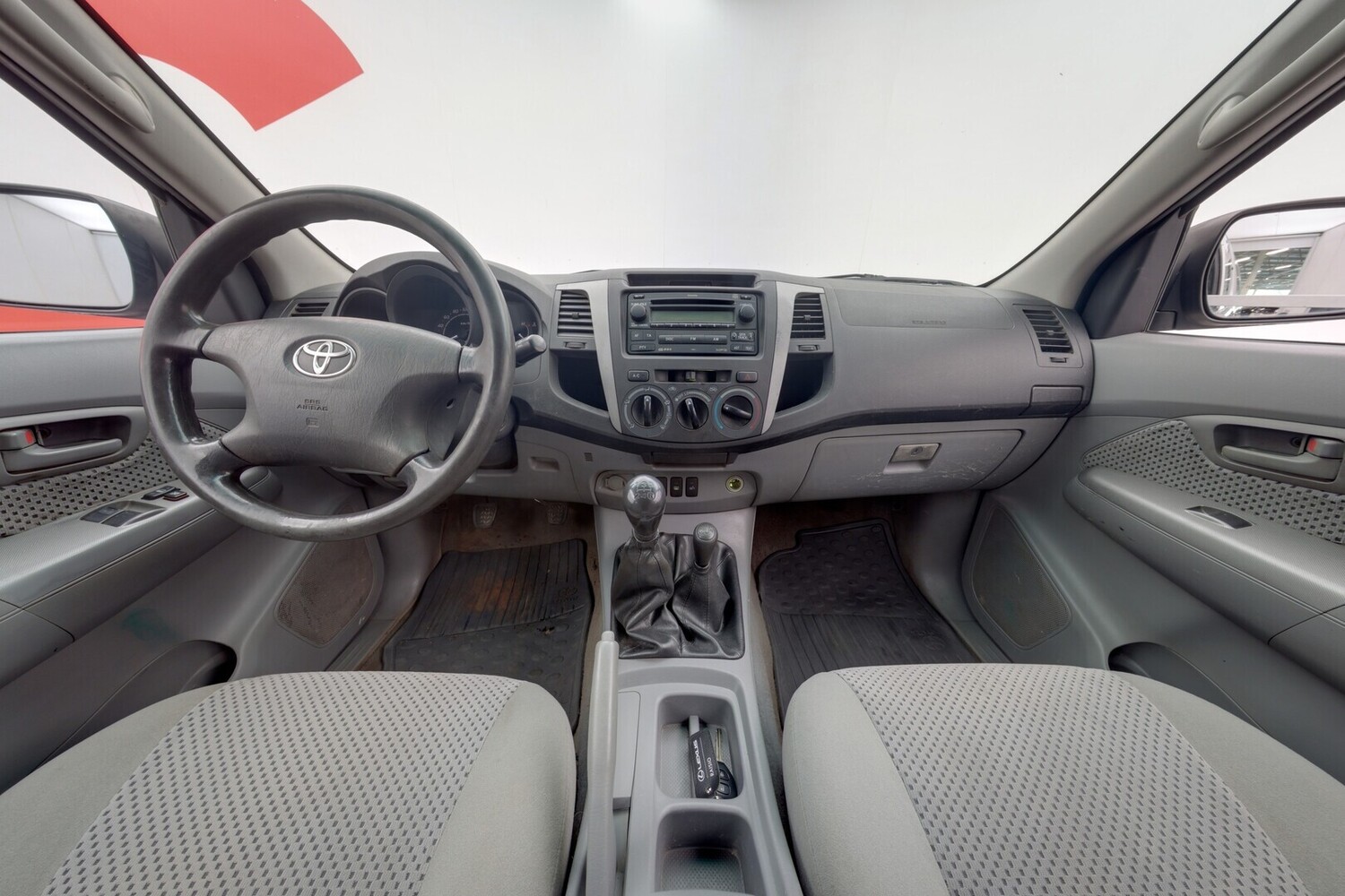 Toyota Hilux vaihtoauto