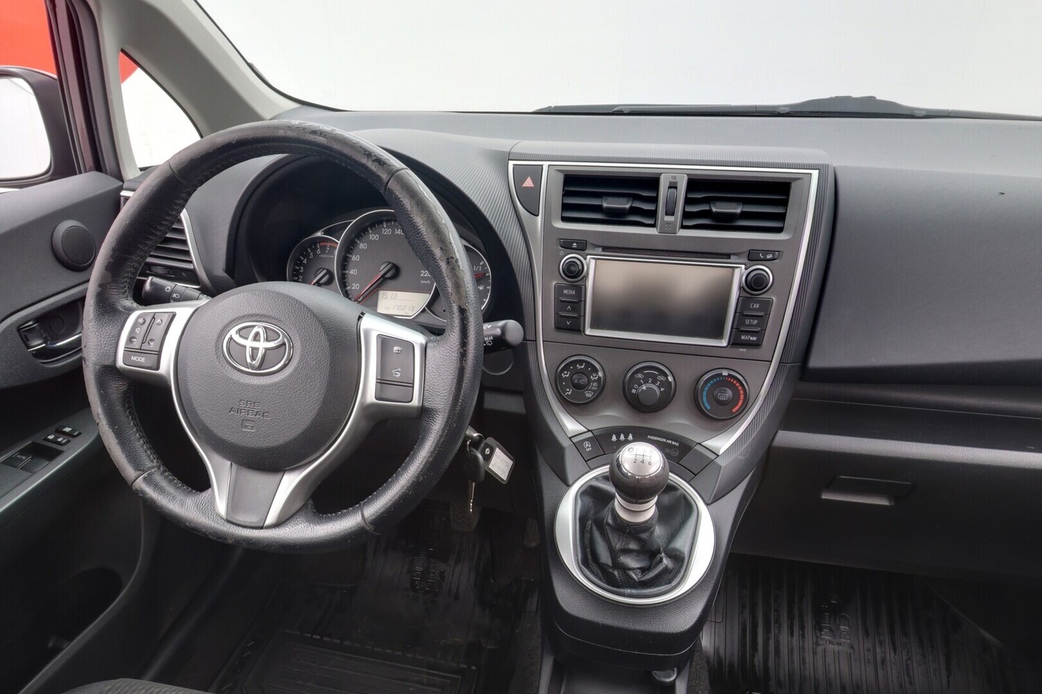 Toyota Verso-S vaihtoauto