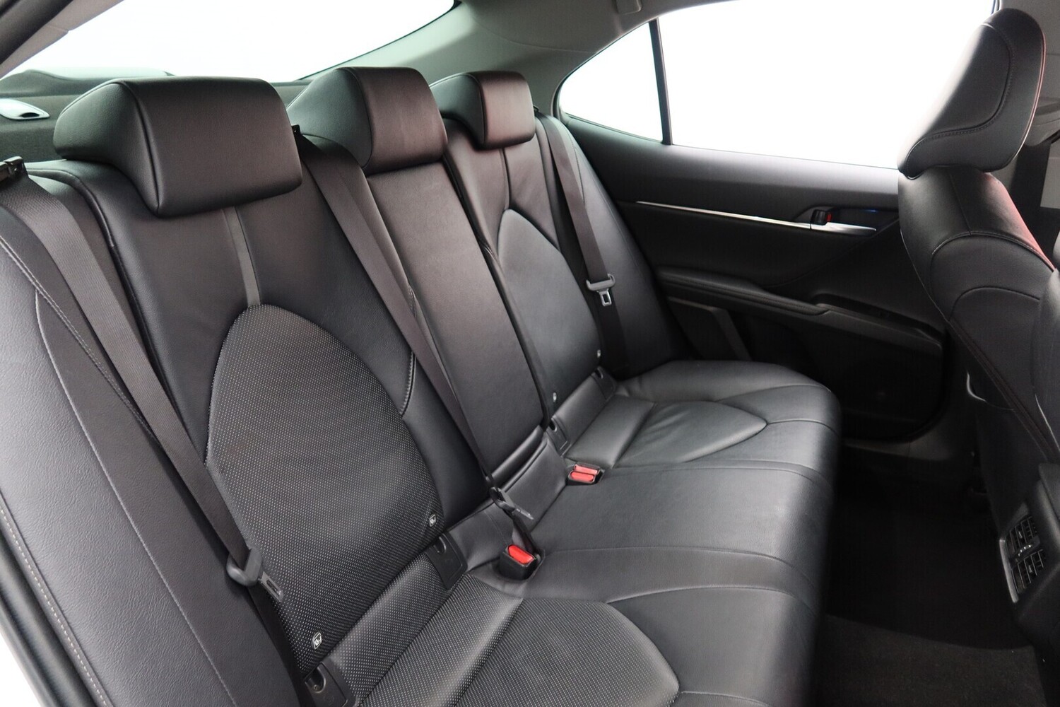Toyota Camry vaihtoauto