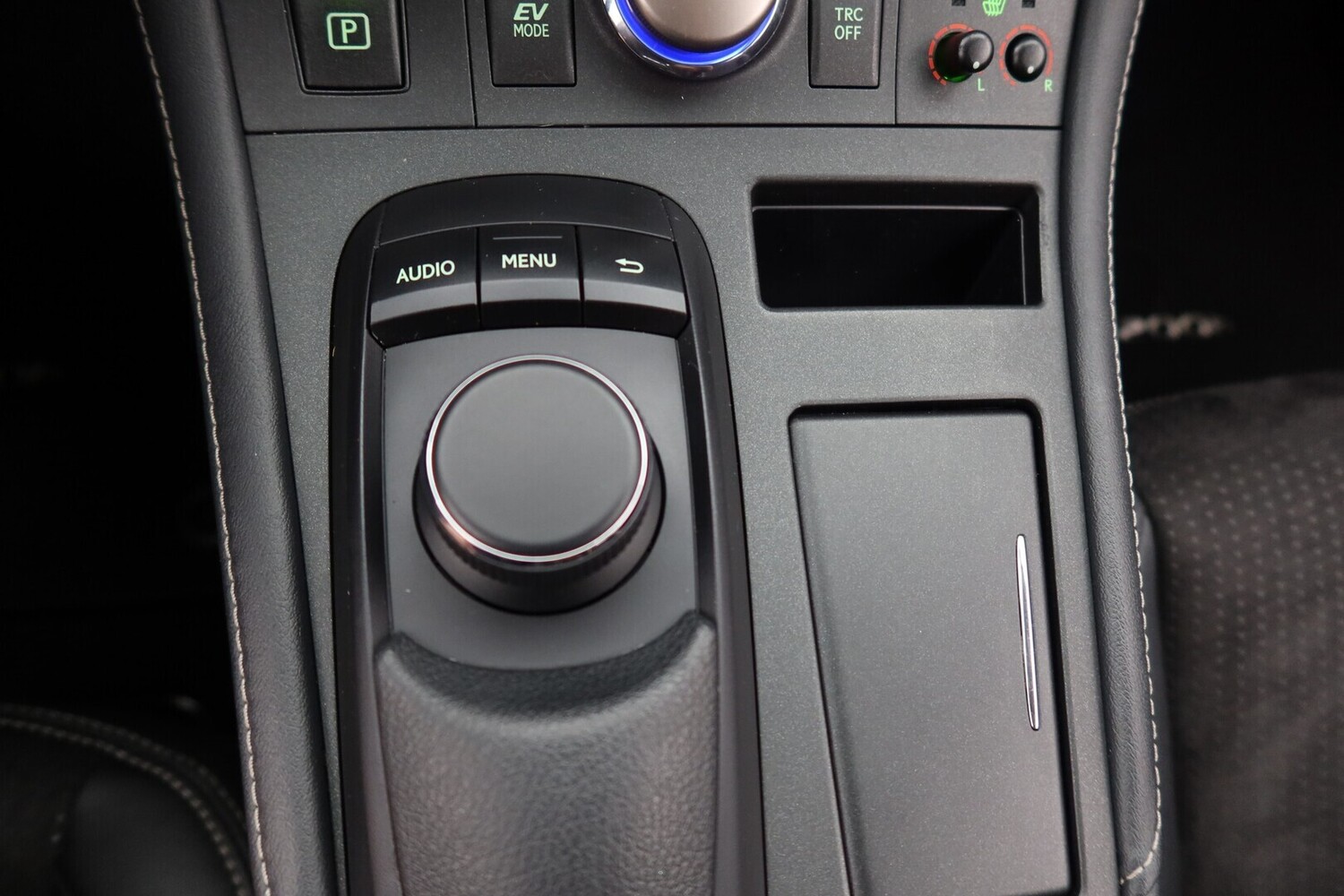 Lexus CT vaihtoauto