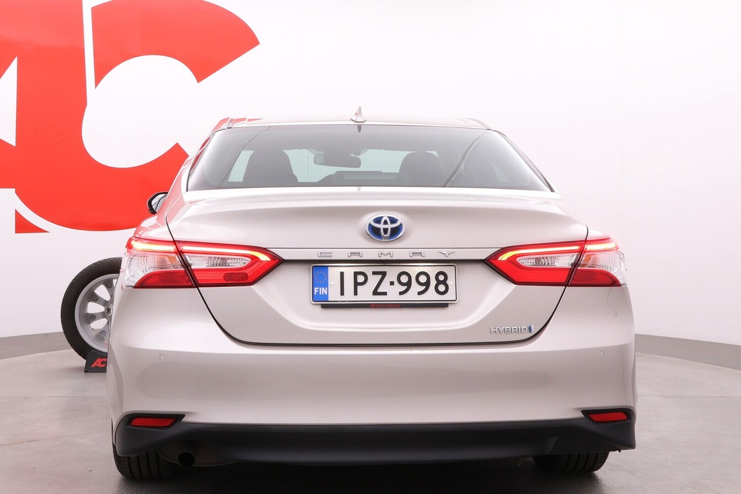 Toyota Camry vaihtoauto