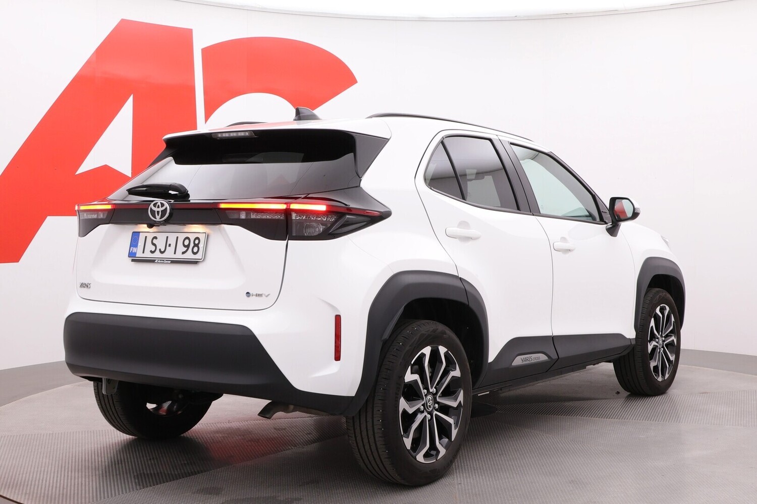 Toyota Yaris Cross vaihtoauto