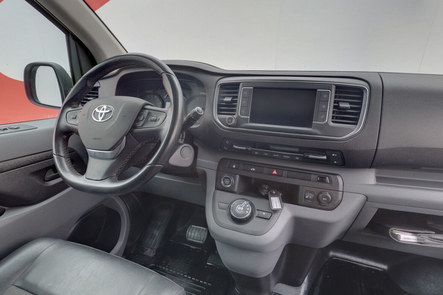 Toyota Proace vaihtoauto