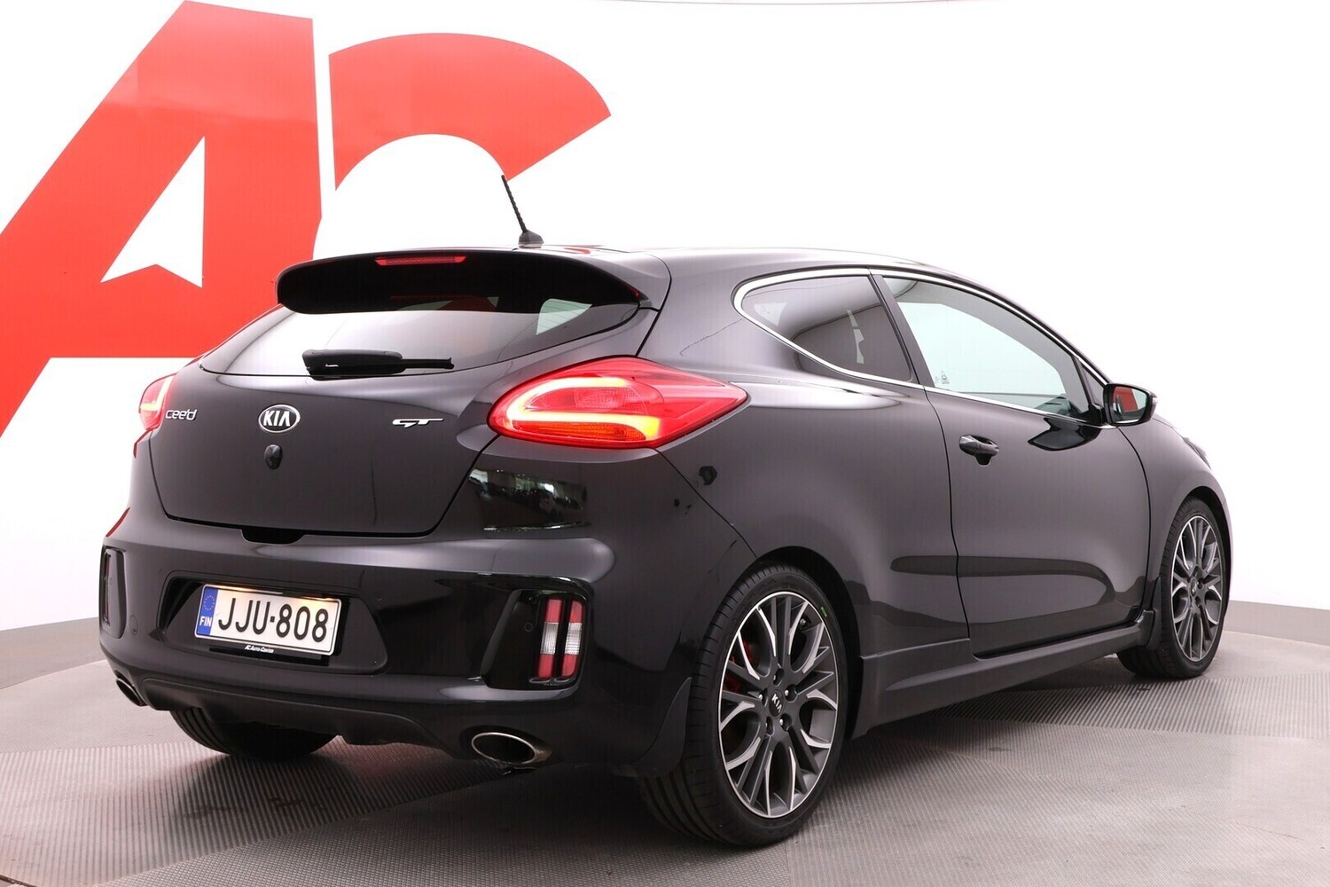 Kia Proceed vaihtoauto