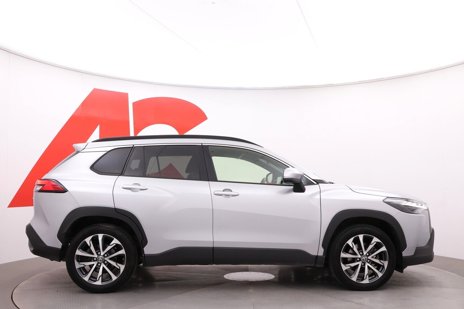 Toyota Corolla Cross vaihtoauto