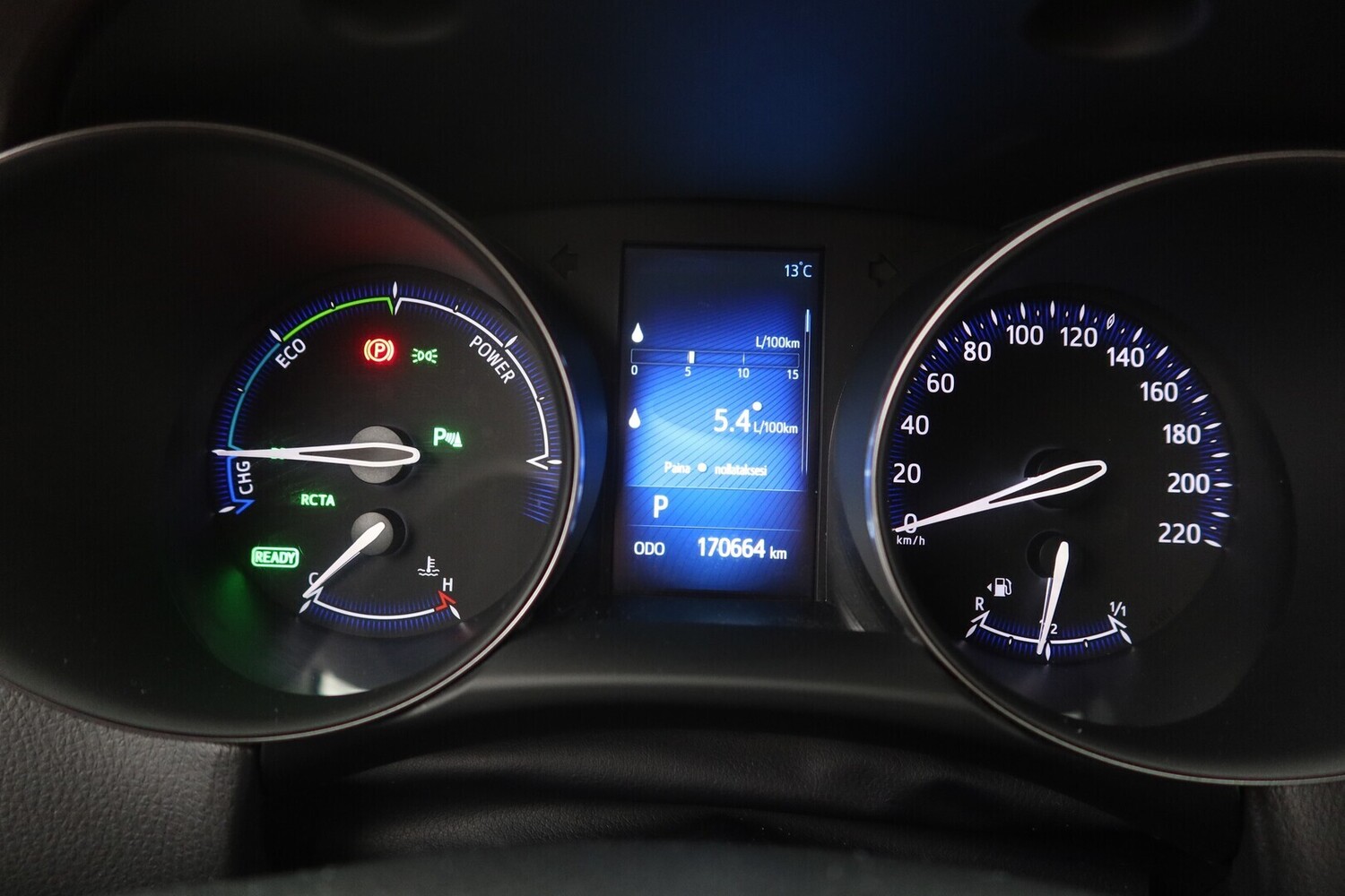 Toyota C-HR vaihtoauto