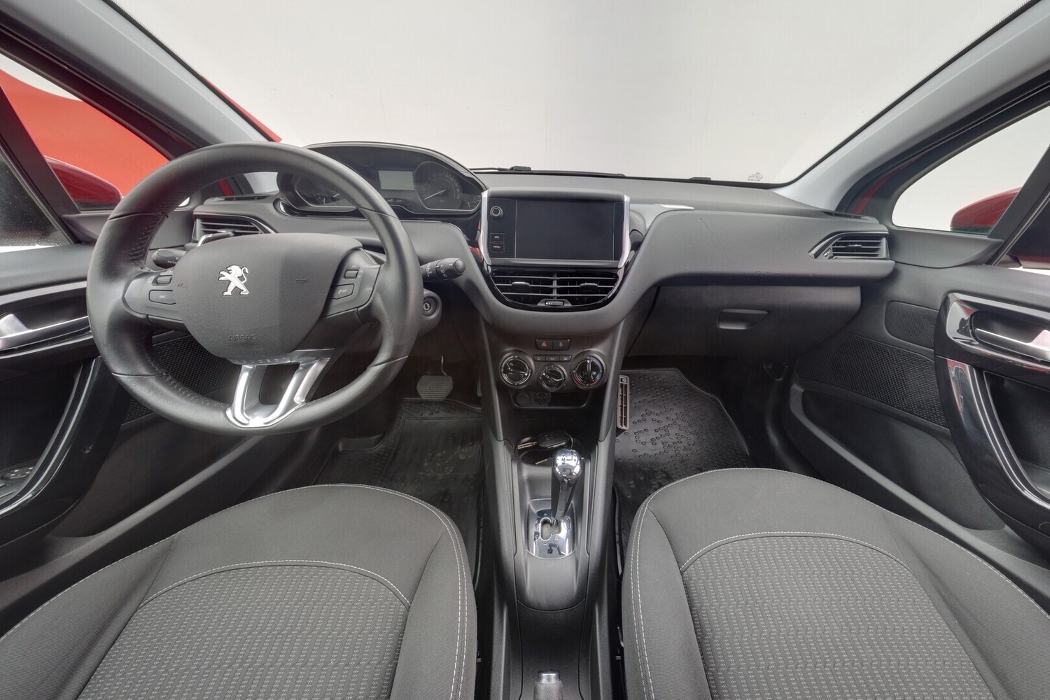 Peugeot 208 vaihtoauto