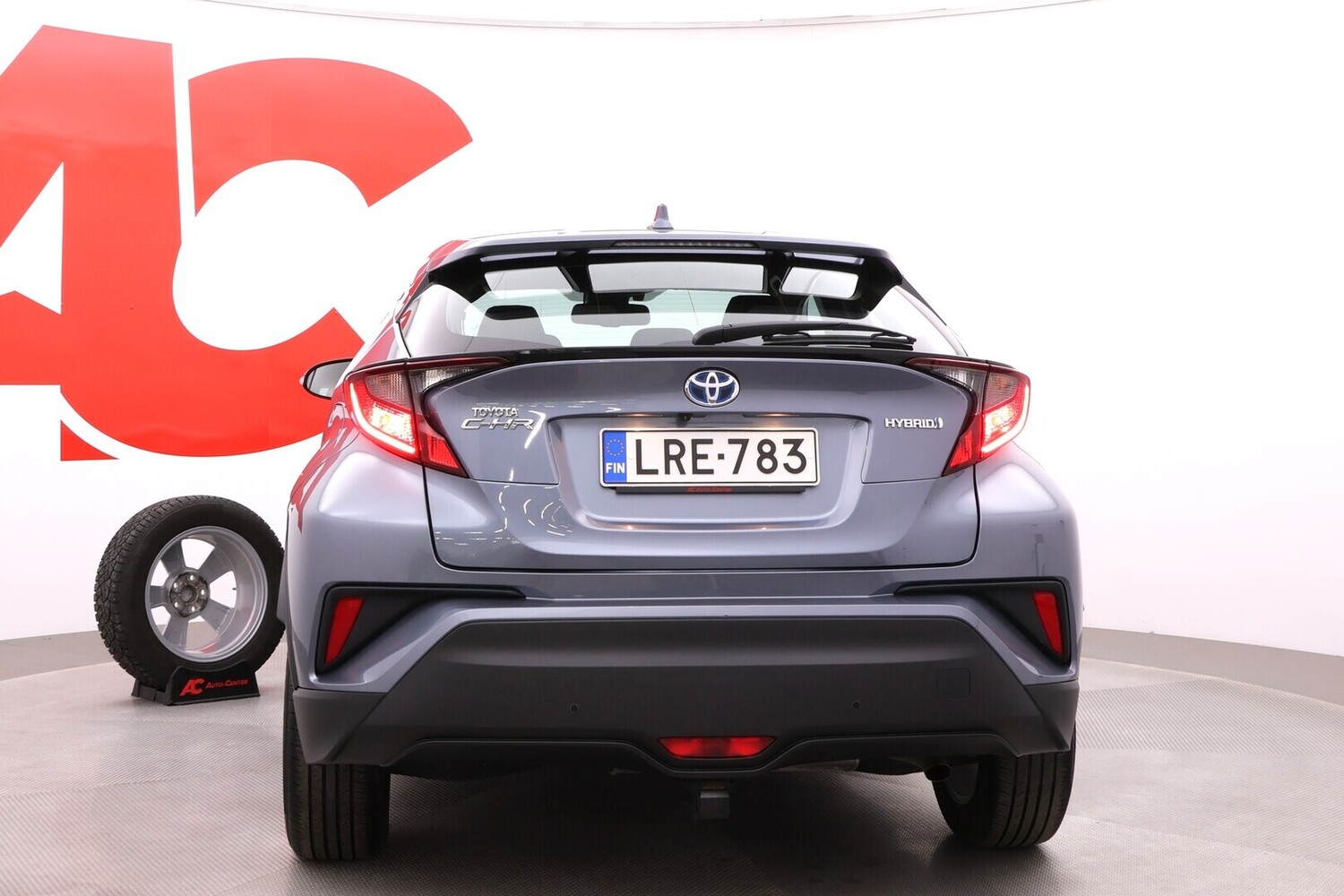 Toyota C-HR vaihtoauto