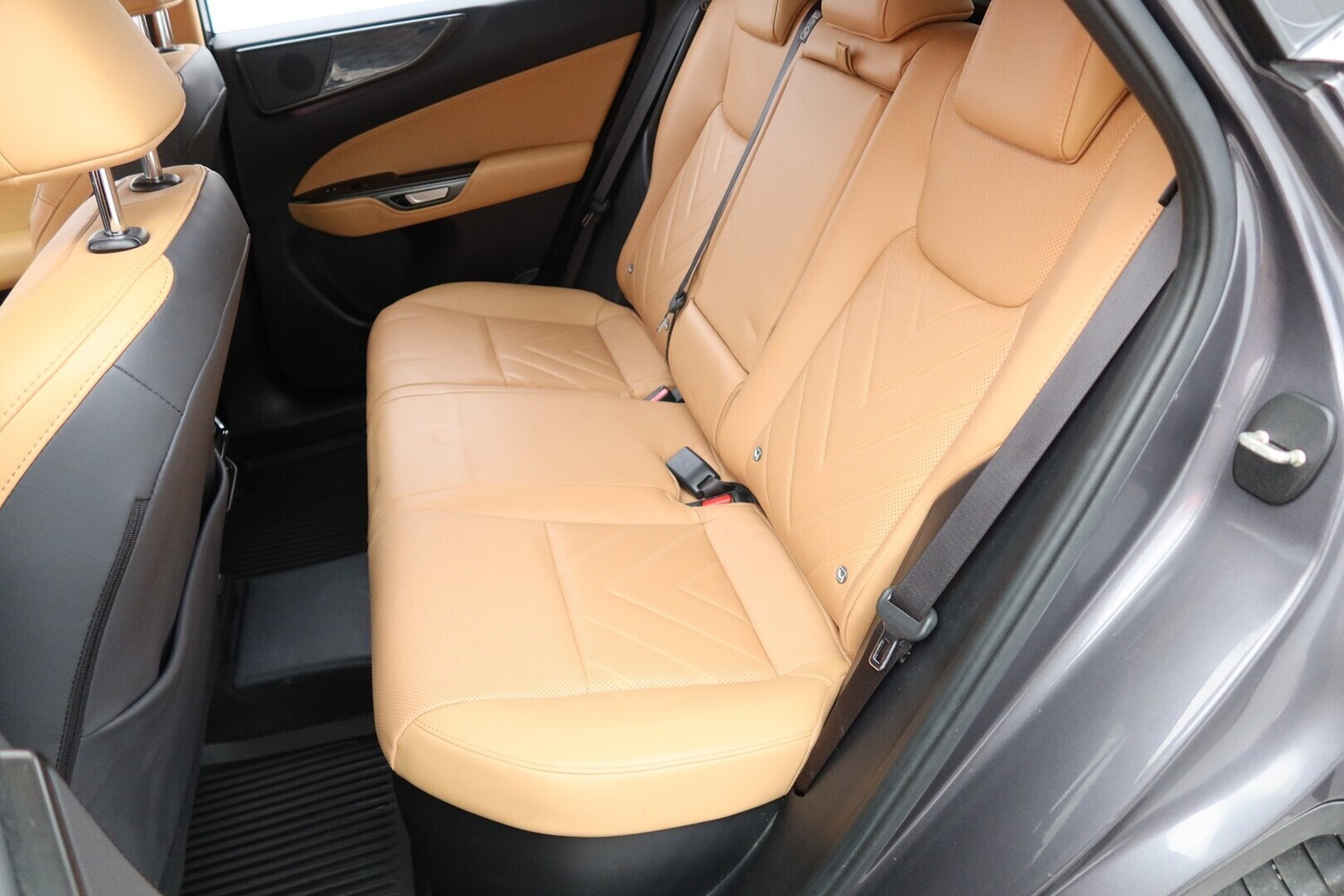 Lexus NX vaihtoauto