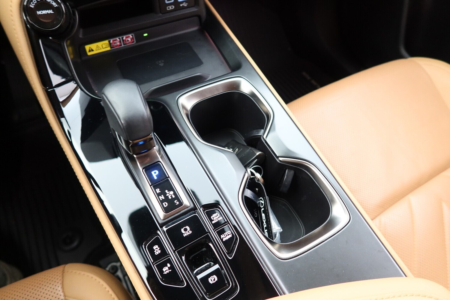 Lexus NX vaihtoauto